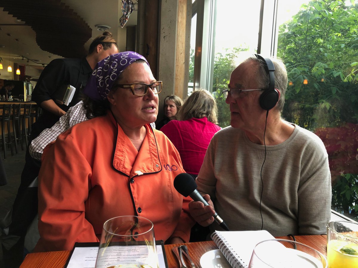KayePR_Tourism's tweet photo. One of the joys of our work is connecting great journalists with great entrepreneurs. Hosting on behalf of our client @tourism_tofino, here is the legendary @TDMulligan interviewing @chef_lisa @SoboTofino for an upcoming episode of Mulligan Stew. #YourTofino https://t.co/46nh4xNODe