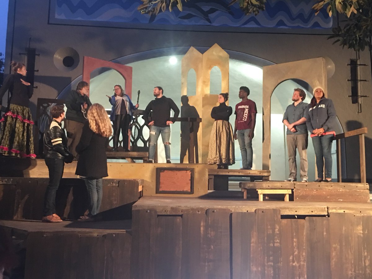 ShakesbytheSea's tweet photo. COMEDY OF ERRORS opens on THURSDAY at Pt. Fermin Park! Three more dress rehearsals until opening! And don't forget that Saturday night is our grand festival kick-off with our opening toast! Join us at Pt. Fermin Park!
#sbtscomedy #sbts #freeshakespeare #shakespeareinthepark https://t.co/z62QuyxABQ