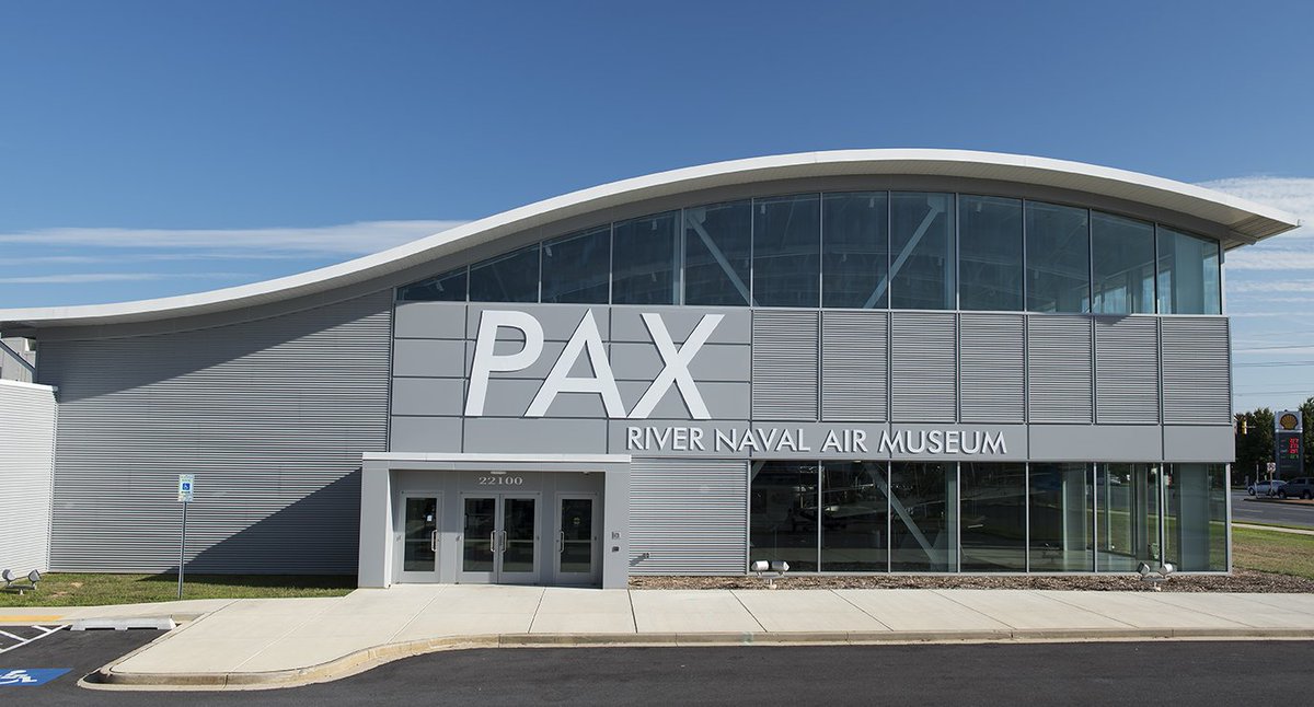 scramble_nl's tweet photo. First Osprey for Pax River Naval Air Museum. Read more at https://t.co/1IduUERF7U (photo Jason grant)
#Avgeek #PRNAM #USMC #USN #HX21 #VX23 #MV22B #Osprey https://t.co/0RrPNneaKH