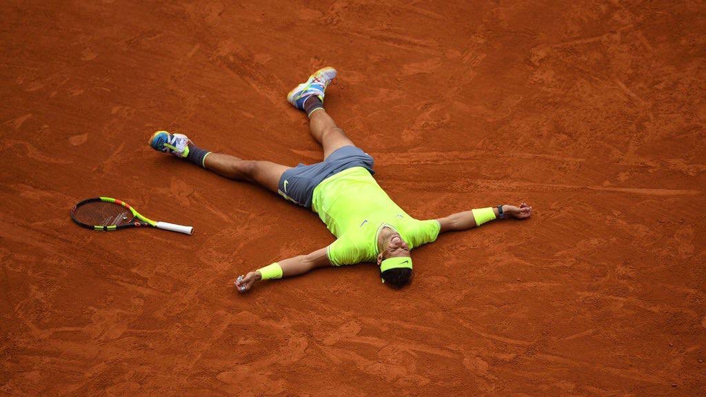 EleCobo's tweet photo. Lo de este tio es muy fuerte 🌠 https://t.co/KB29Iz5TrS