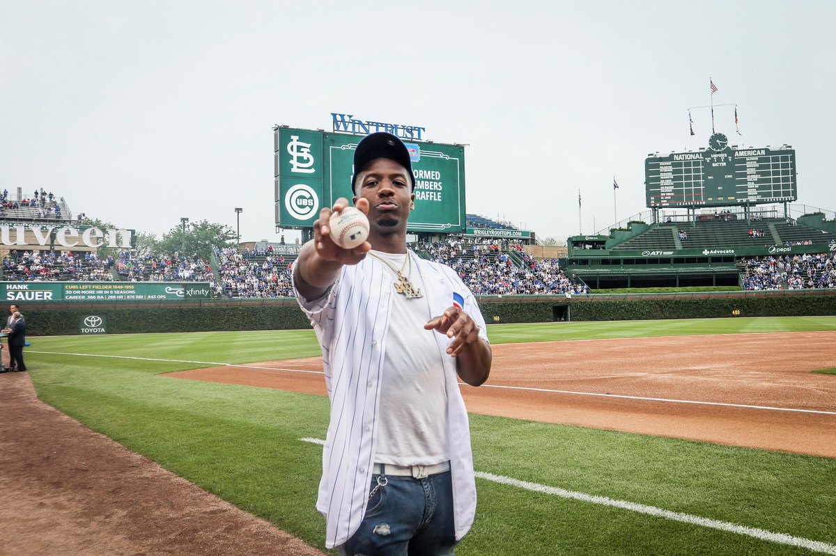 Cubs's tweet photo. 💯 @AnthonyMiller_3 

#EverybodyIn #Bears100 https://t.co/sTqw1J3MMS