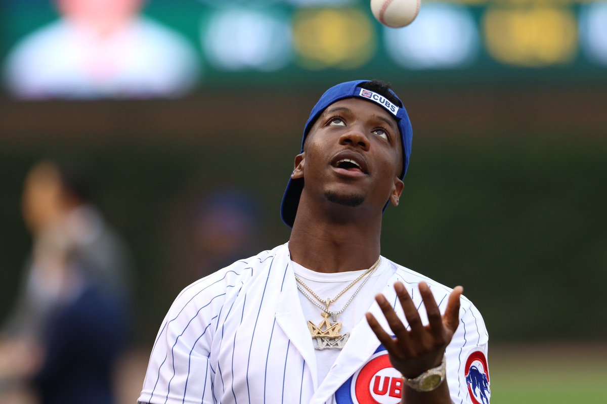 Cubs's tweet photo. 💯 @AnthonyMiller_3 

#EverybodyIn #Bears100 https://t.co/sTqw1J3MMS