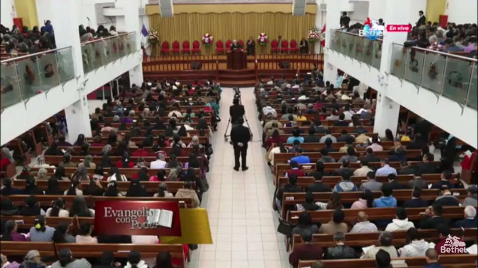 CeKriSo's tweet photo. 🎥 #EnVivo desde #Perú 🇵🇪, #EvangelioConPoder #GospelWithPower con Pastor Rodolfo, #Shekinah2019 https://t.co/U1ijCKUyWa https://t.co/WT4QVeMNLL @Betheltv @bethelradio @mmmperu #BethelTv #BethelRadio #MMMPerú #Bendiciones de JESUCRISTO. 📖🎤📻📺💻📱🎧 https://t.co/HFiINXJ8E7