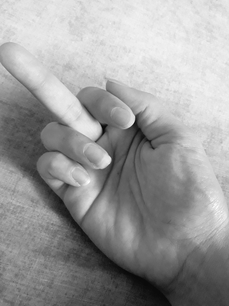 march28lin's tweet photo. 😍😇I want to paint my nails, pay for it!😈

       🎁Kik me: Goddesmarch10🎁

#DM #skipe #slave #sub 
#findom #humanatm #cashslave #footfetish #footfreak #footparadise #sexysavagez @_SexySavagez @rt_feet @touchRTP @EmpireOfFeet @RTDoms @rt2promopig @RTL0SER @voodoorts @RTDoms https://t.co/it26HuX6ie