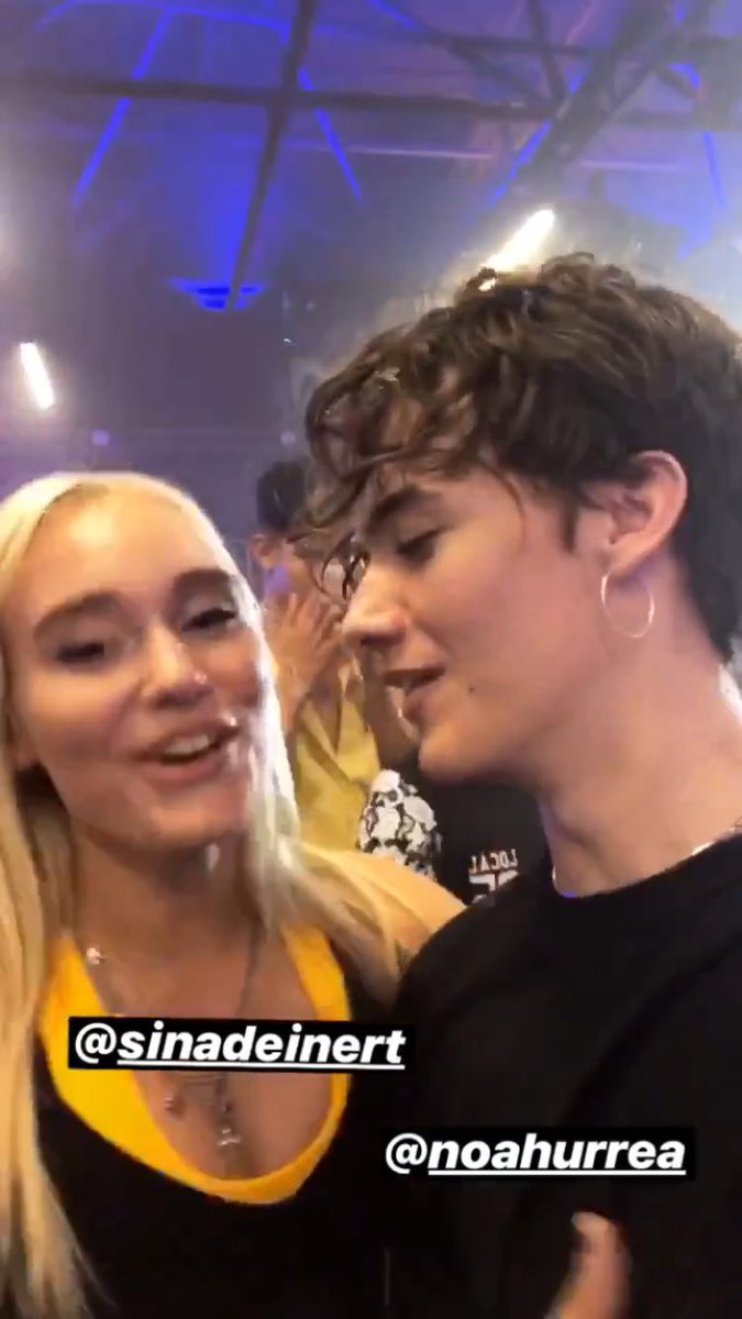 noahmyboyfriend's tweet photo. Esse nosso Noart é tão lindo♥️♥️♥️♥️♥️♥️♥️ Amooooo esses momentos e essas olhadas do @NoahUrrea e da @DeinertSina 😍😍😍😍❤️🥰🥰🥰
#nowunited #Uniters #noart #noahurrea #sinadeinert #unitersbr https://t.co/HLtltk0Q3g