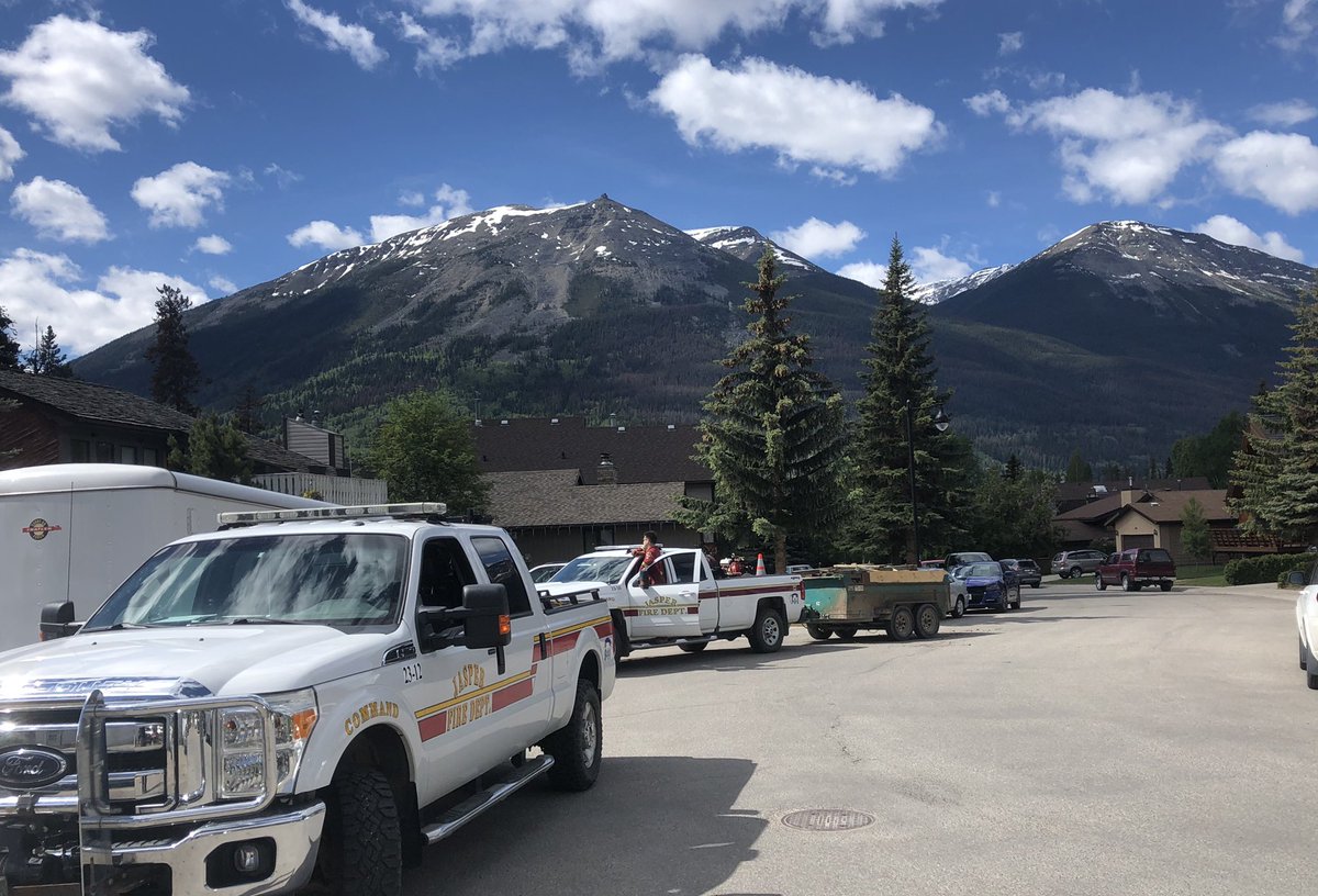 Greg Van Tighem tweet media