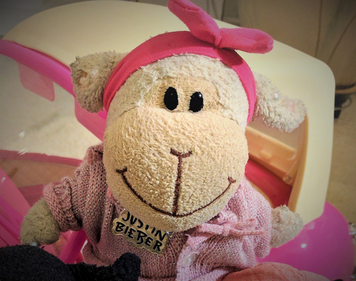 lumi_princess's tweet image. hey guys, retweet this to be special ... very special ❤️