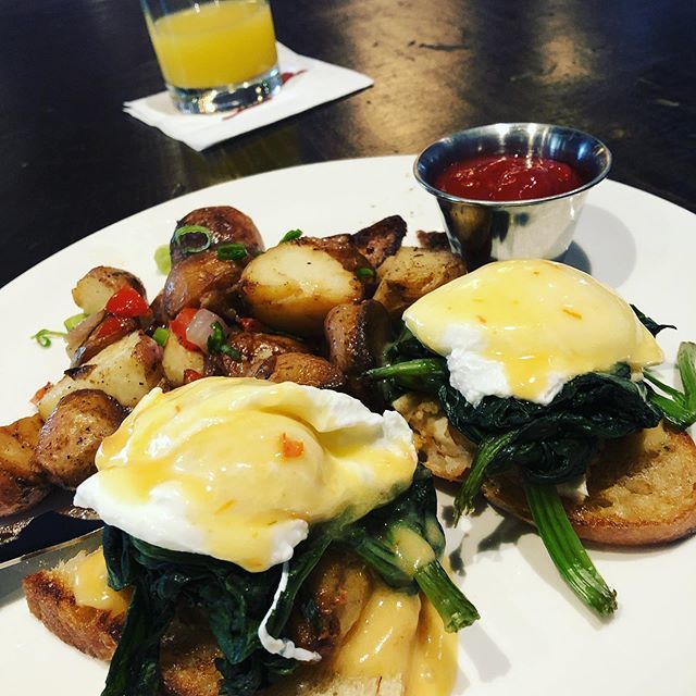 Chris Hopkins tweet media