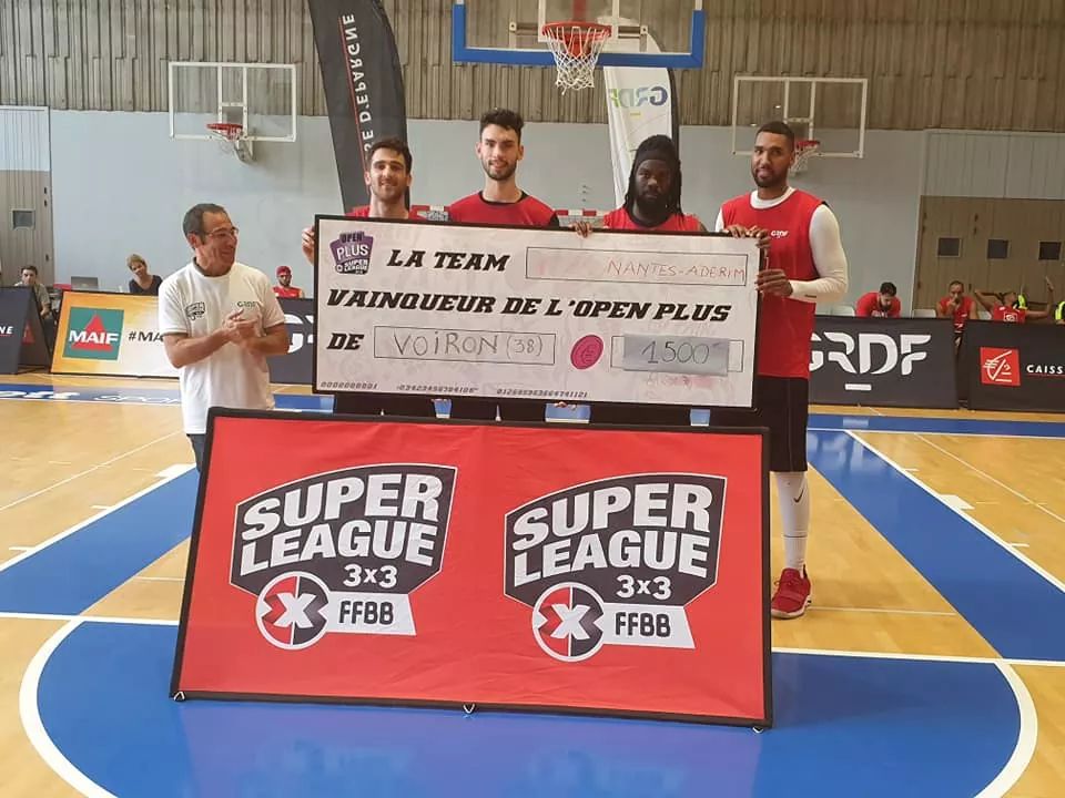ADABloisBasket's tweet photo. Félicitations à @Ciel_33 et sa Team #Aderim #Nantes qui ont remporté aujourd'hui l'#OpenPlus de #Voiron ! 👍 #Superleague3x3 #3x3 https://t.co/VRJ9d0QpjR