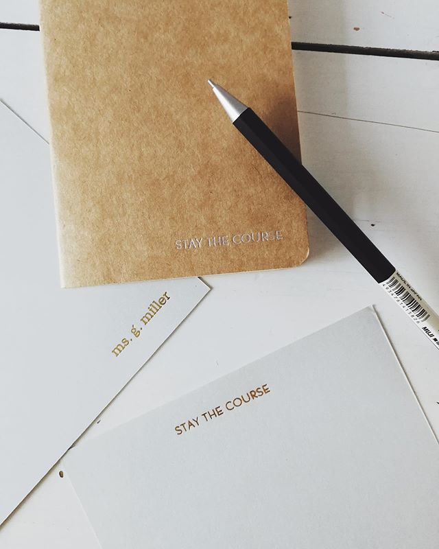 🚨Workshop Alert 🚨 We’re excited to be pairing with @snap_and_tumble for a Hot Foil Stamping Stationery workshop on Saturday, June 15th! Learn how to set metal type and use a vintage Kingsley hot foil stamping machine to print custom stationery. Type,… bit.ly/2IsLsFm