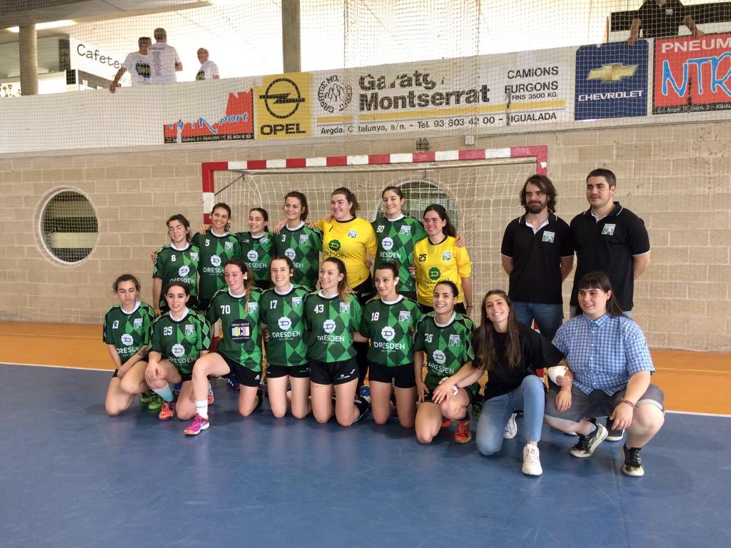 FedCatHandbol's tweet photo. #Final4CAT Sènior Femení 1a Catalana | RESULTATS 

🥇 @clubhvc 
🥈 @CHCardedeu 
🥉 @HandbolBCNSants 
4️⃣ @CHCerdanyola https://t.co/Yx1wrx5fC1