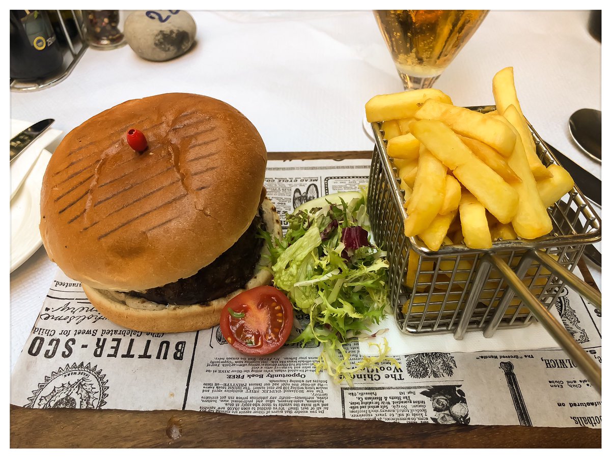 dominik_johnson's tweet image. for everyone who loves you, there will be others who hate you, that’s life. be a lover not a hater. #SpringMusic