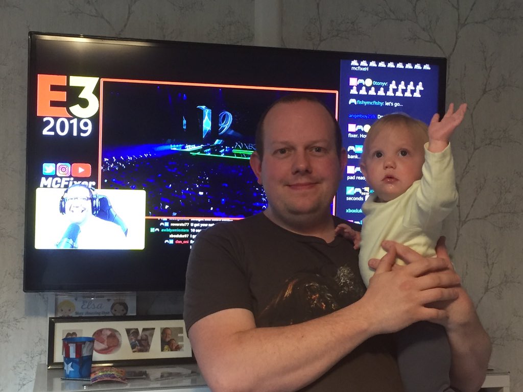 brucant1's tweet photo. Me and my daughter watching @MCFixer up coming gamer in the making #teamfixer #e3 https://t.co/ZSo6EppWpP