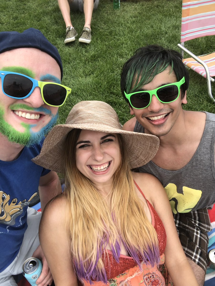 Sydney1838's tweet photo. LaureLive Day 2! #ColorCrew #LaureLive https://t.co/864Czq0z4T