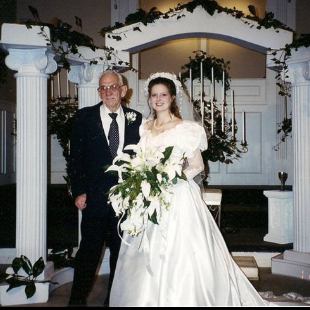Stephan43128775's tweet photo. There’s not a day that goes by that I don’t think about this man. This is my grandfather. He was always like a dad to me throughout my life when my own dad wasn’t there. I could never think him enough. #FathersDay https://t.co/VkbuTsX5zE