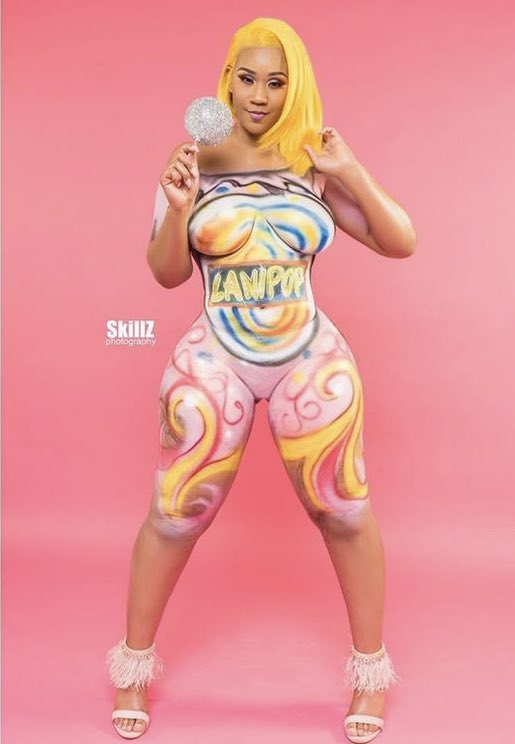 Girls just wanna have fun🍭👅.