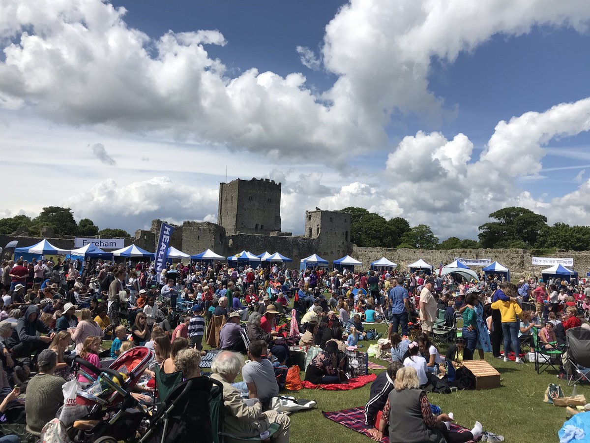 St Peter's Petersfield (@stpetersfield) on Twitter photo Thank you <a href="/CofEPortsmouth/">Portsmouth Diocese</a> for a glorious afternoon at the Big Prayer Picnic #ThyKindomCome Thank you <a href="/CofEPortsmouth/">Portsmouth Diocese</a> for a glorious afternoon at the Big Prayer Picnic #ThyKindomCome