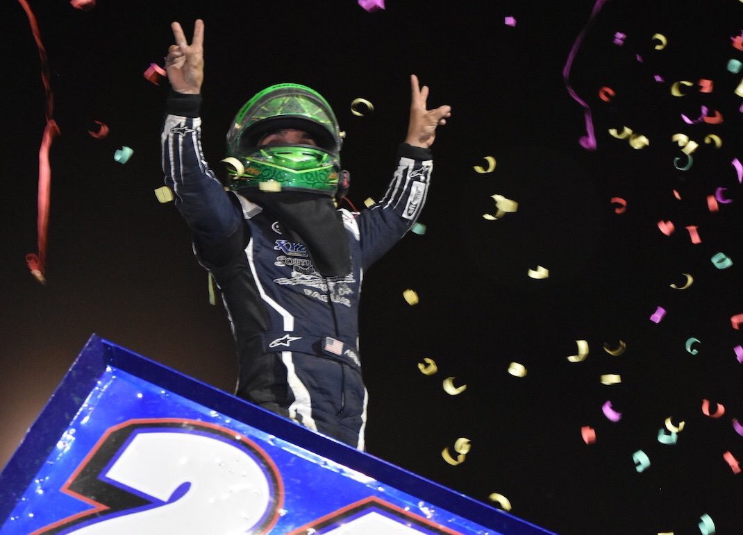 Rico_Abreu's tweet image. Last night was fun! Thank you @D_Warner35 @megawatts_89 @Elmaistro49 @Matteodomingos1 @marfaccinto @RicosVan #unclejimmy #BK @GDUB_32 i always tell myself/team if we keep putting ourselves in position will win races. That’s what we did last night!