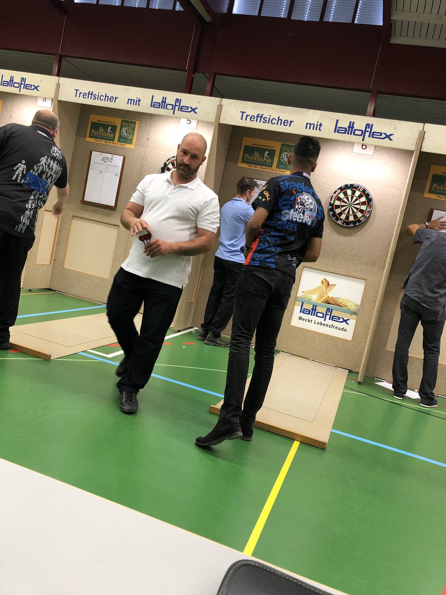 Boba_A_180's tweet photo. What an incredible day at the Swiss Open 2019 in Zürich with my sister @NadiaKeller, managed to win my first game plus my second game, 4-2, lost the board semi finals 2-4, even though I finished 97 with 3 darts. What a great day and even better result, 33rd place is great! https://t.co/2ogfPlMcMt