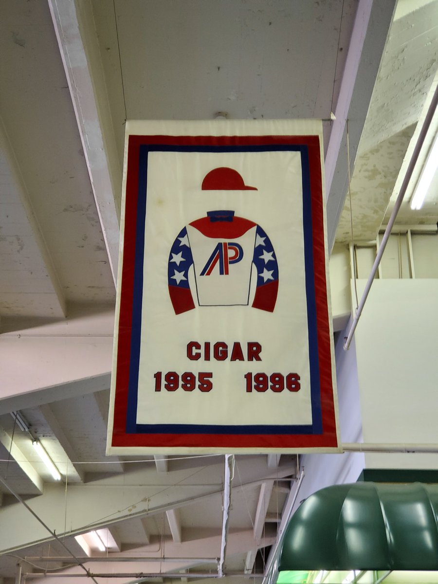 nationalhbpa's tweet photo. Lots of great history at @suffolkdowns from Seabiscuit to Cigar and many more! https://t.co/X4D7YodJgU