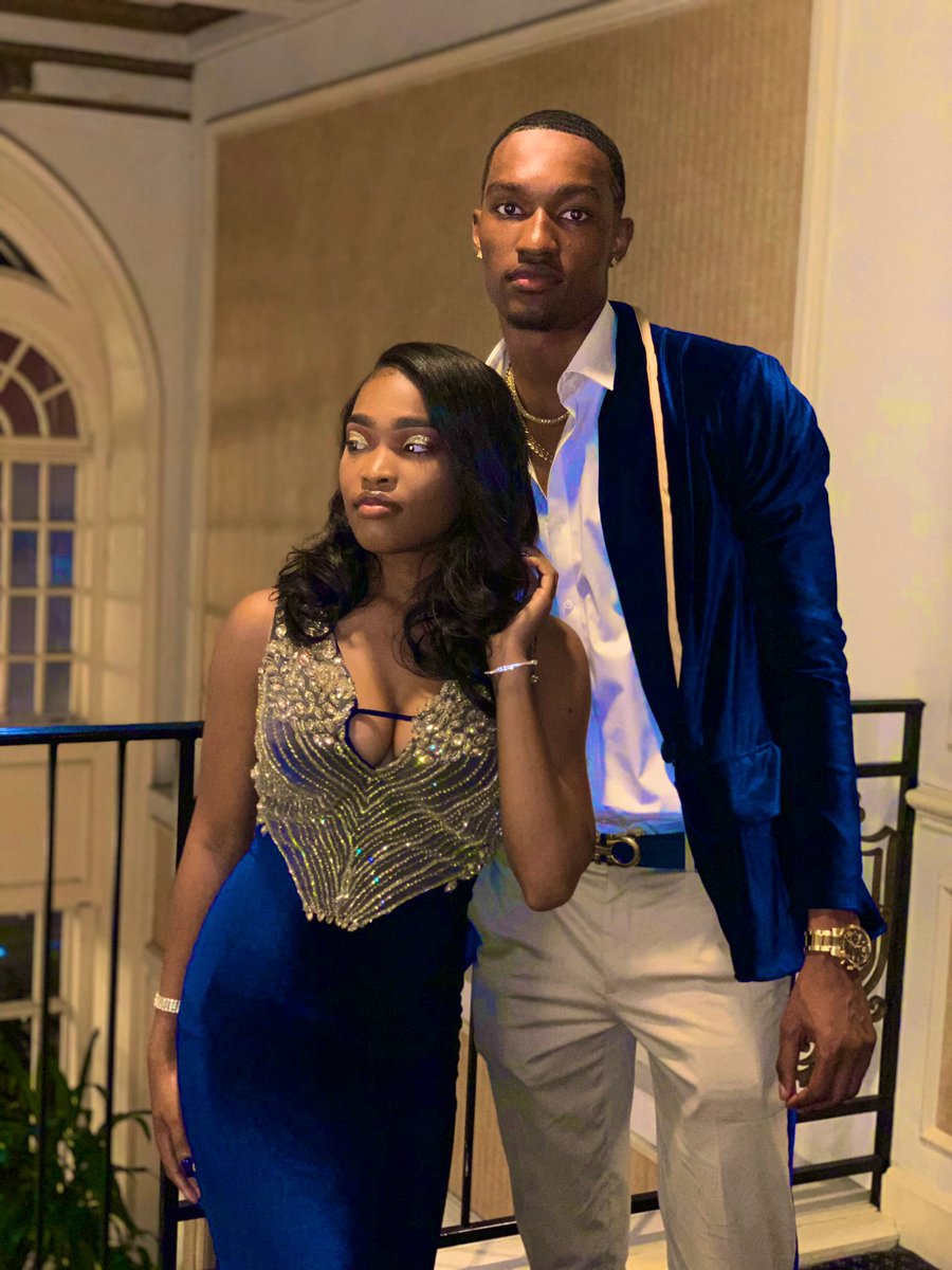 theyknowmar's tweet photo. I bet we can make tonight the greatest story ever told📜 #KnickAtNight https://t.co/ev65UkxyFp