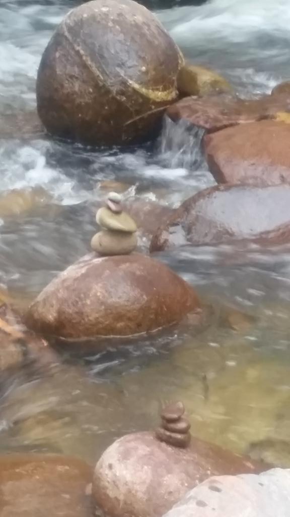 mtatianavf's tweet photo. Yo pasandola de convivencia de #Pentecostés 

😀🌷🐣🐥🌄🌼🐛🌸🍀🍃
Caminata al río #Surba 

#Colombia #Boyacá #Duitama vereda #LaTrinidad https://t.co/QdGqUFhM86