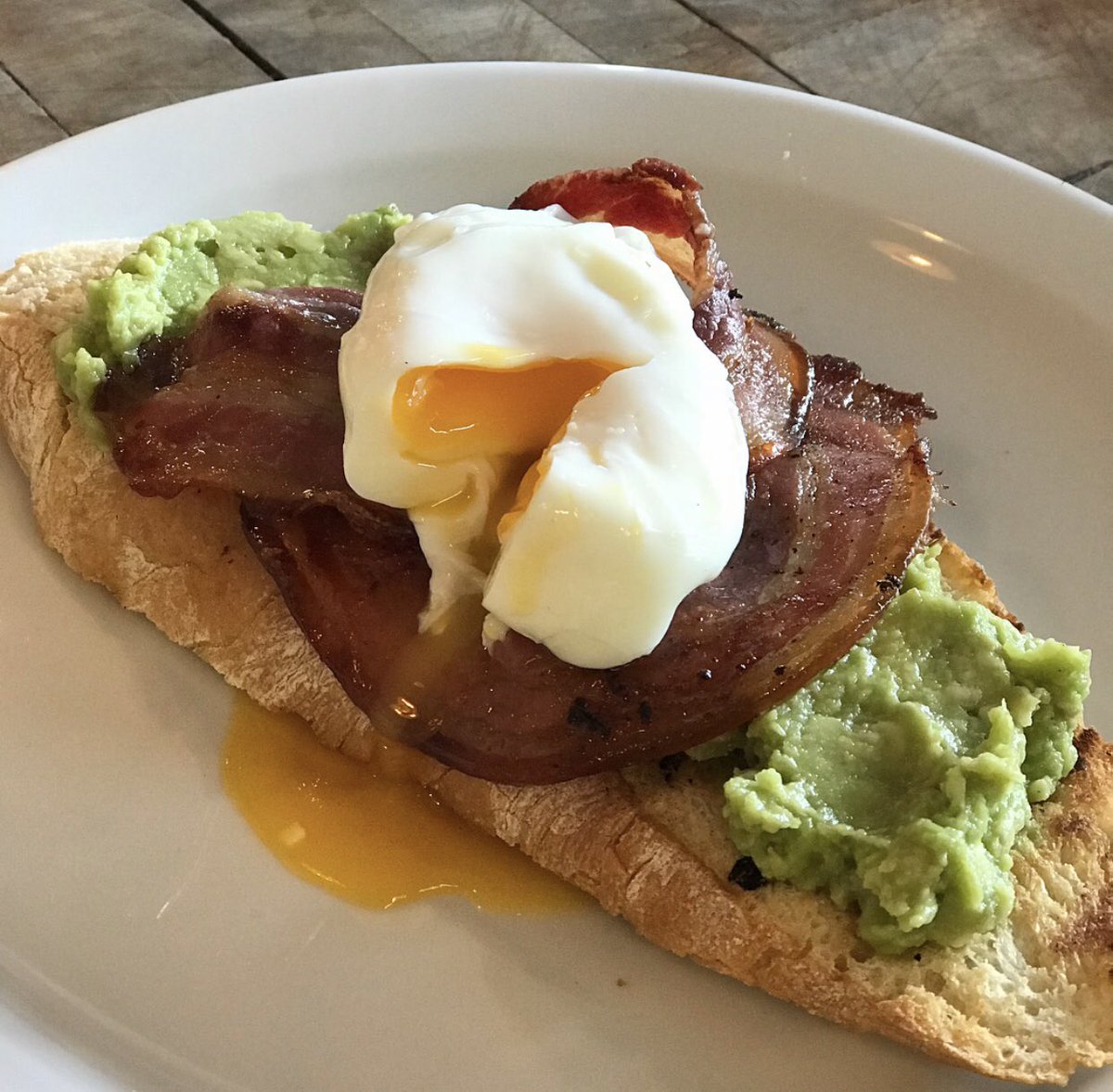 Toriandbensfarm's tweet photo. Barely a mile from #downloadfestival #download search: DE73 8DD collect your #bbq pack on route or getaway from the mud and come and have #food #drink with us...#peaceful #defleppard #slipknot #lambofgod https://t.co/wLvcRgqooa