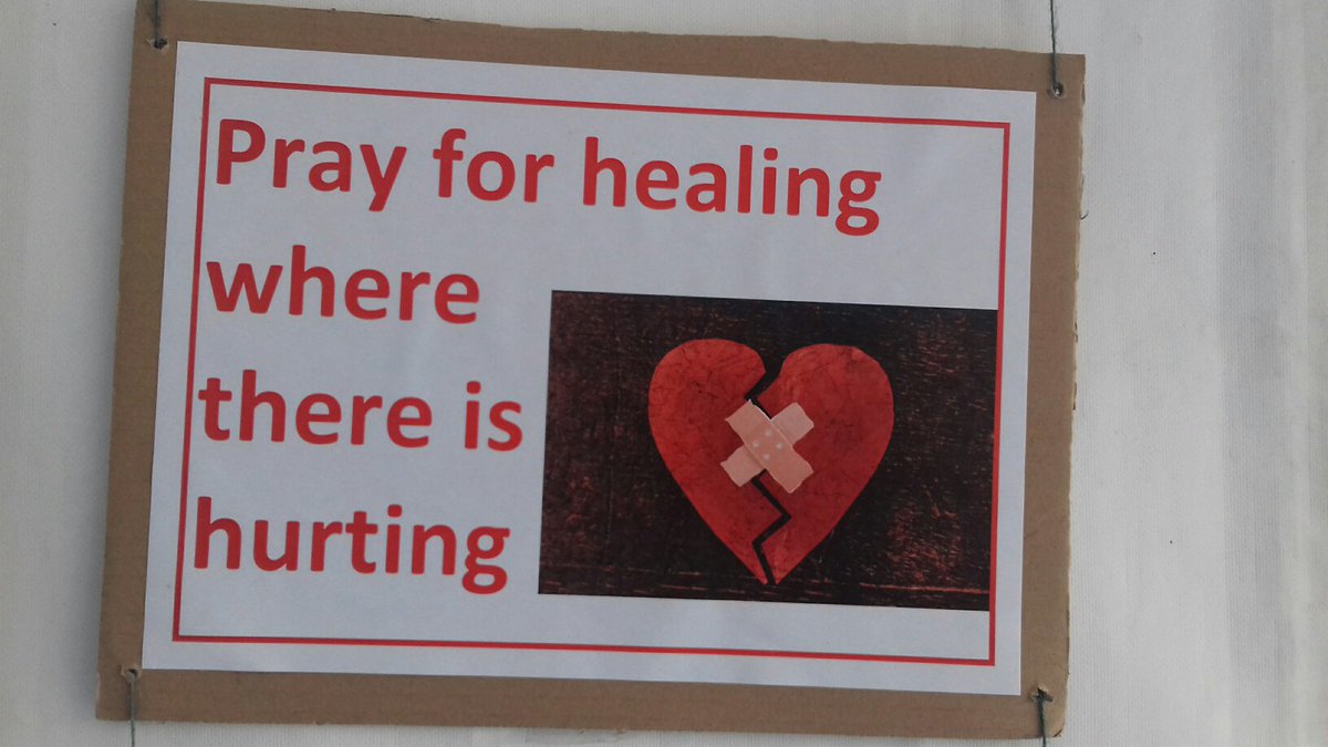 CityBreakfast's tweet photo. Page 3 #ThyKindomCome the not so messy @MessyChurchBRF had a wonderful array things to do for the kids and adults including a wall of prayer, @Postit prayers in every colour imaginable
#trafalgarsquare #Trafalgarprayer #CPB #TKC19 https://t.co/1I4Dd1E2Og
