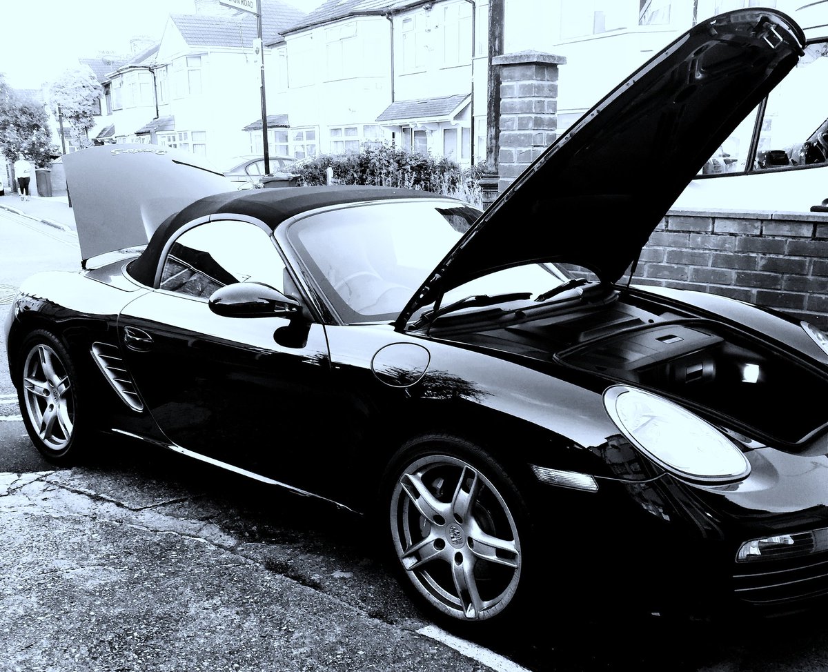 Boxstermania1's tweet photo. Don't forget to check your  drains holes  folks Heavy rains forecasted 
#987s 
#987boxster #porscheboxster #porscheclassic #porsche #986boxster
#boxstermania #porschelovers #porschemoments #porschedrool #flatsix #flat6 #porschelife #joystick
#carrera #prancinghorse #cabrio https://t.co/J5pVptaQiy