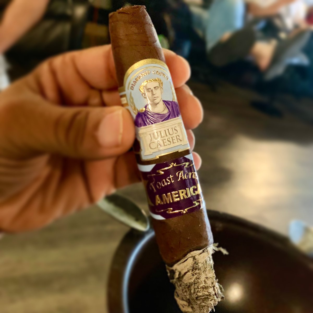 smokindaddys's tweet photo. The Emperor’s new clothes  #juliuscaeser #shark @JCNewmanCigars #sunday #sundayfunday #cigar #cigarians #cigars #cigarlover #cigarlounge #cigarlife #cigaraficionado #cigarsnob #cigarboss #cigarbabe #potd #picoftheday #cigarporn #cigarsocial #dominos #botl #sotl #pssita https://t.co/IFwv2ZluzA