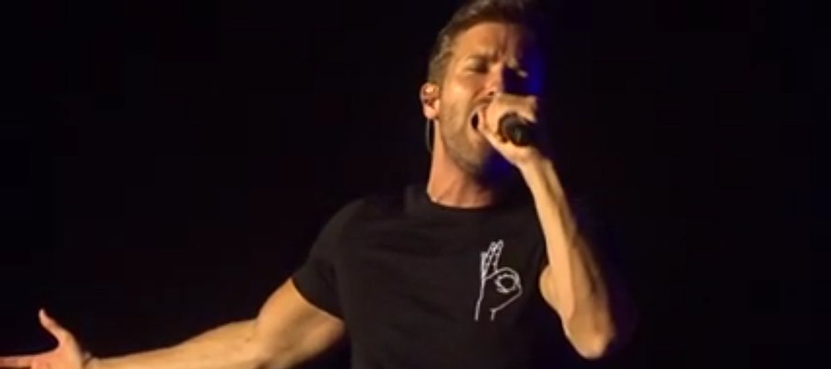 perdut99's tweet image. Y hoy hace un año celebrabas tu 2° @PalauSantJordi 
Otro regalazo,otro llenazo como siempre,porqué tú nunca defraudas,te comes el escenario sin necesidad de parafernalias innecesarias. Tratándose de tí todo fluye por si solo @pabloalboran 
#ElTourPrometoSeraEterno