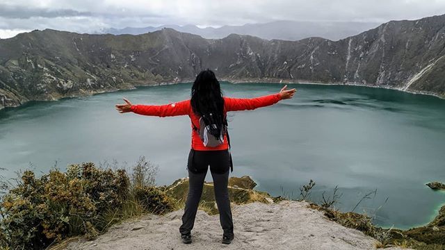 Lunaperalta's tweet photo. Cuando estás tan cerca del paraíso que quieres abarcarlo!
#Quilotoa #Ecuador 🇪🇨
https://t.co/OFSsd3ha7J
#anaperalta #photographer #videomaker #travellers #womantraveller #womanexplorer #destinosudamerica #devueltaalmundo #instatravel #igers #bbctravel #… https://t.co/MhI20u90lv https://t.co/AfyirvelmV