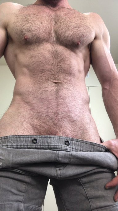 Live on @chaturbate come and hang out   https://t.co/k29l0hzasV https://t.co/UjxfI7NVBk<a class="tags" href="/tag/chaturbate">@chaturbate</a>