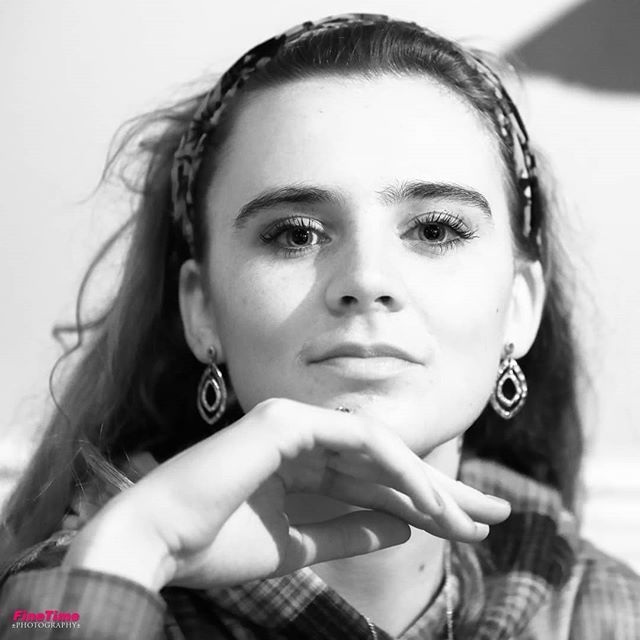 #throwback to #awesome #portrait #shoot in the #spring #beautiful #fun #happy #pose #attractive #model #modelling #gaze #eyes #stunning #portraitphotography