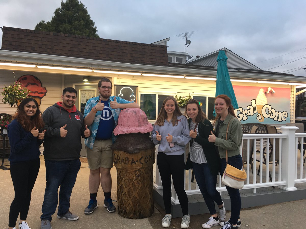 SR_AHEC's tweet photo. In May, we hosted six students at our #WIExpress Lancaster site. Learn more about their week-ling experience exploring #ruralhealth in Wisconsin. https://t.co/aFWy8CoGOa https://t.co/w9ESVLoaDX