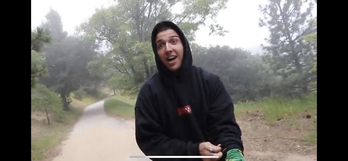 colbyblock's tweet photo. Corey: nah im not going
end of video 1: https://t.co/4CO0iFT2nF