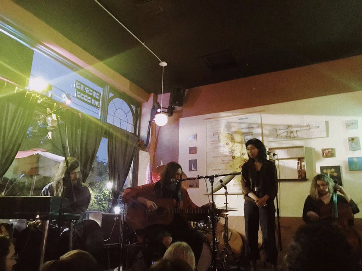 stonestreet's tweet photo. Dang big thanks @turnturnturnpdx 4 hosting us last night. And thanks to everyone who made it out 🙏🙏🙏 📸 #ChristalAngelique https://t.co/i51QZThwo3