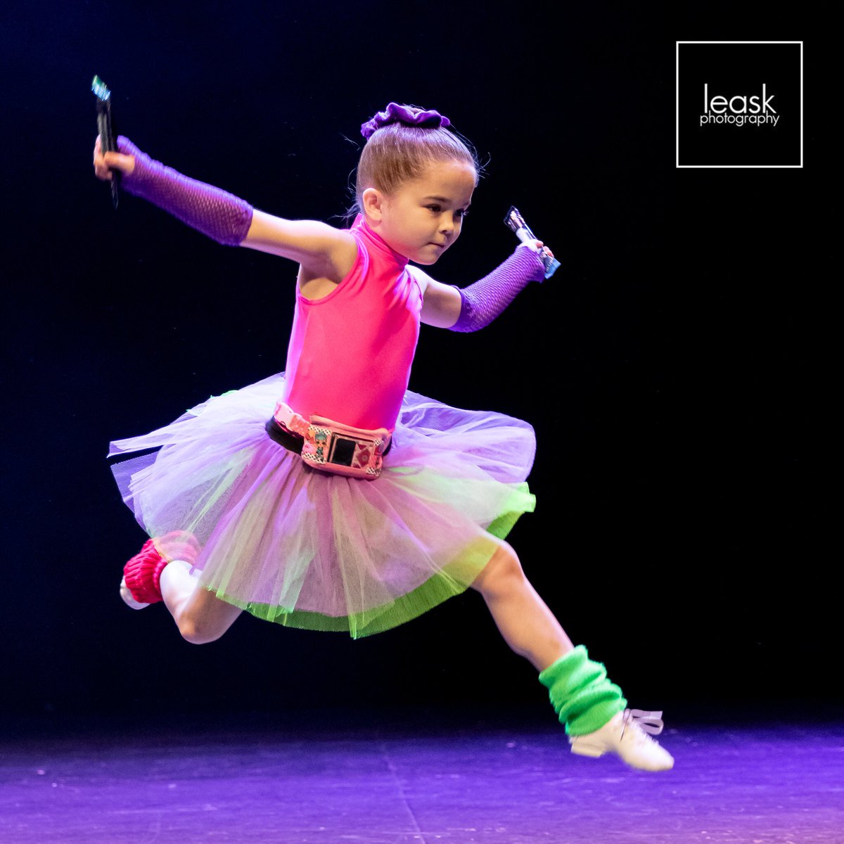 LeaskPhoto's tweet photo. Congratulations to @csbs_dancer Queensferry Juniors for a great show today at Carnegie Hall. @onfife lighting looking good too! Photos will be available to purchase online very soon but in the meantime here’s a taster! #danceshow #theatrephotography #stagephotography https://t.co/EVvIPqDUkN
