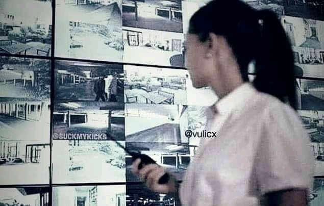 عنوان الصورة 

من حبيبتك ادكلك 

(انا اثق بك تمامآ) 😂😂😂