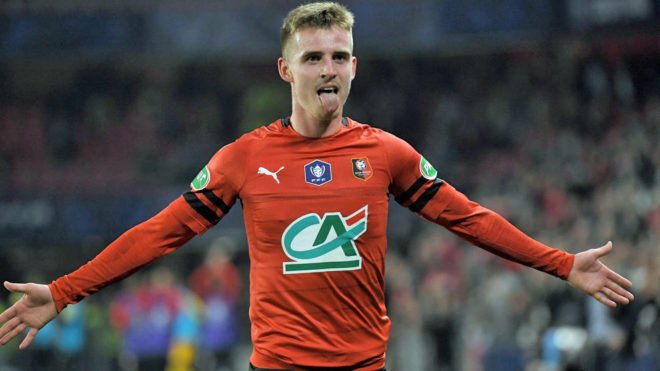 FJepa50's tweet photo. ATENTOS‼️
-El Sevilla ofrece al Rennes 11,5 millones de euros por Bourigeaud, pero el cribado francés insiste en que la suma no sea inferior a 14 millones de euros https://t.co/w6FERwHWXE