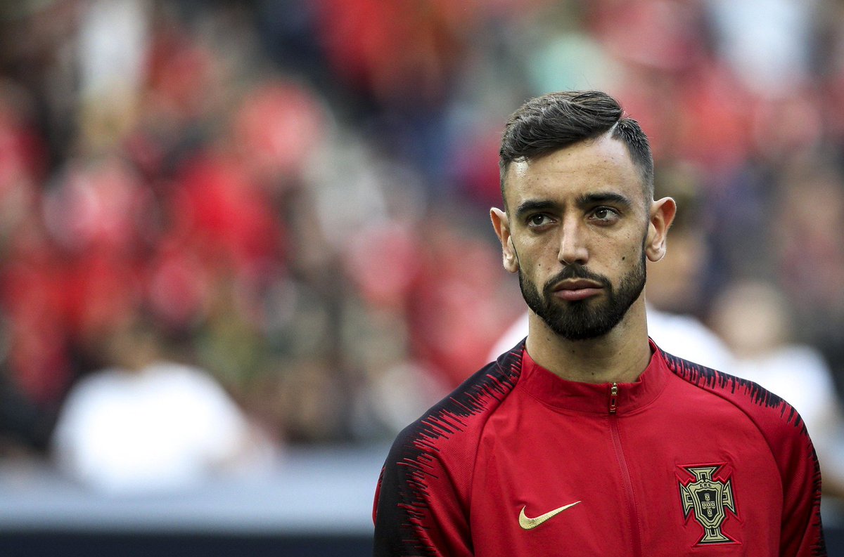 AsQuinasOff's tweet photo. 🎙️🇵🇹Bruno Fernandes : "Nous sommes petits en taille, mais grand en qualité, c'est le plus important"
#PORNED #PORHOL #PORPB #NationsLeague #UEFA #Portugal https://t.co/LUetn4IKmJ
