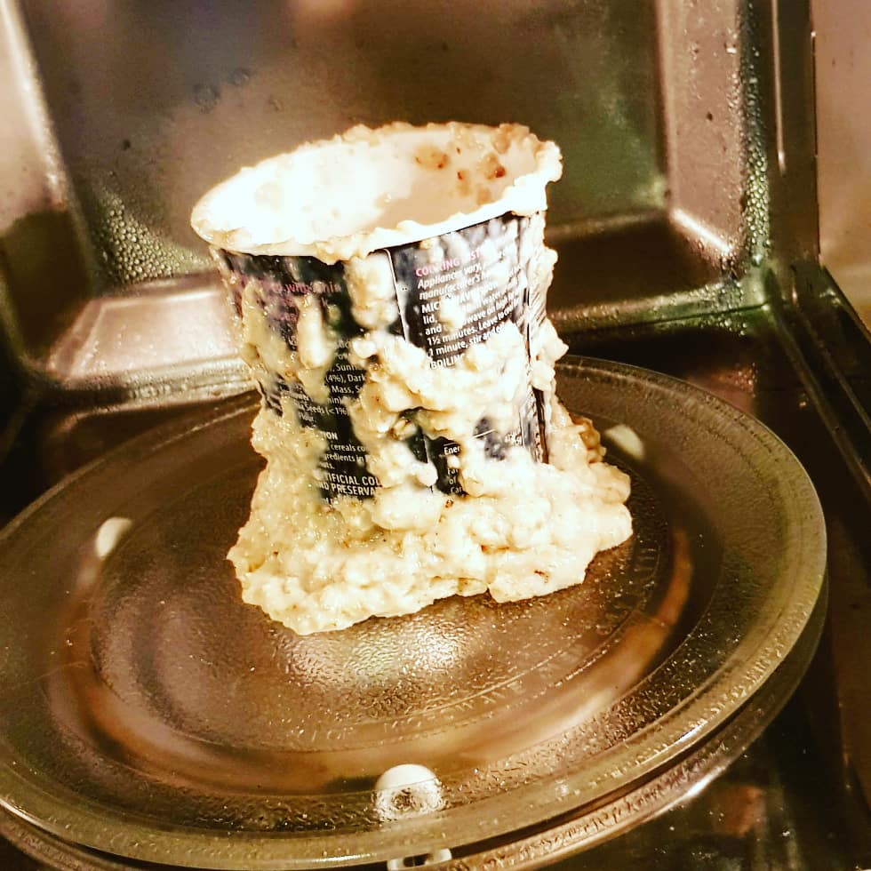 RuthyMcD's tweet photo. After making an absolute mess of my microwave the other day I managed to save enough of the new @everestsnacks porridge to taste and review for @LeydensLimited.
Check out the review now on my Insta page: https://t.co/4f1FVJssst
#lsnreview #productreview #irishfitfam https://t.co/lpGILPv08f