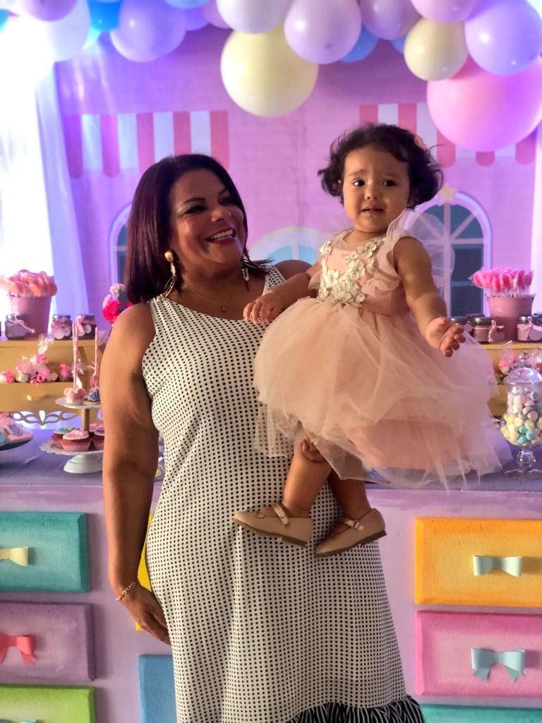 pereajacque's tweet photo. Primer añito de mi sobrina Maria Juliana...🙏🍼👶🎂 #DiosLaBendice https://t.co/IujmRAYuyU