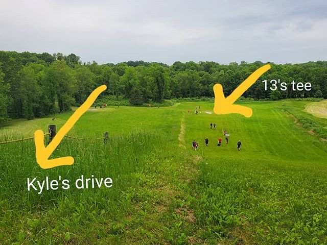 discgolfthai's tweet photo. RT PDGA "Kyle Klein threw his drive roughly 3 miles uphill on hole 13. Pretty good... #TobogganDGC #USADGC #discgolf https://t.co/3zn7ZtFm2Z https://t.co/6E0XR7peHG"
