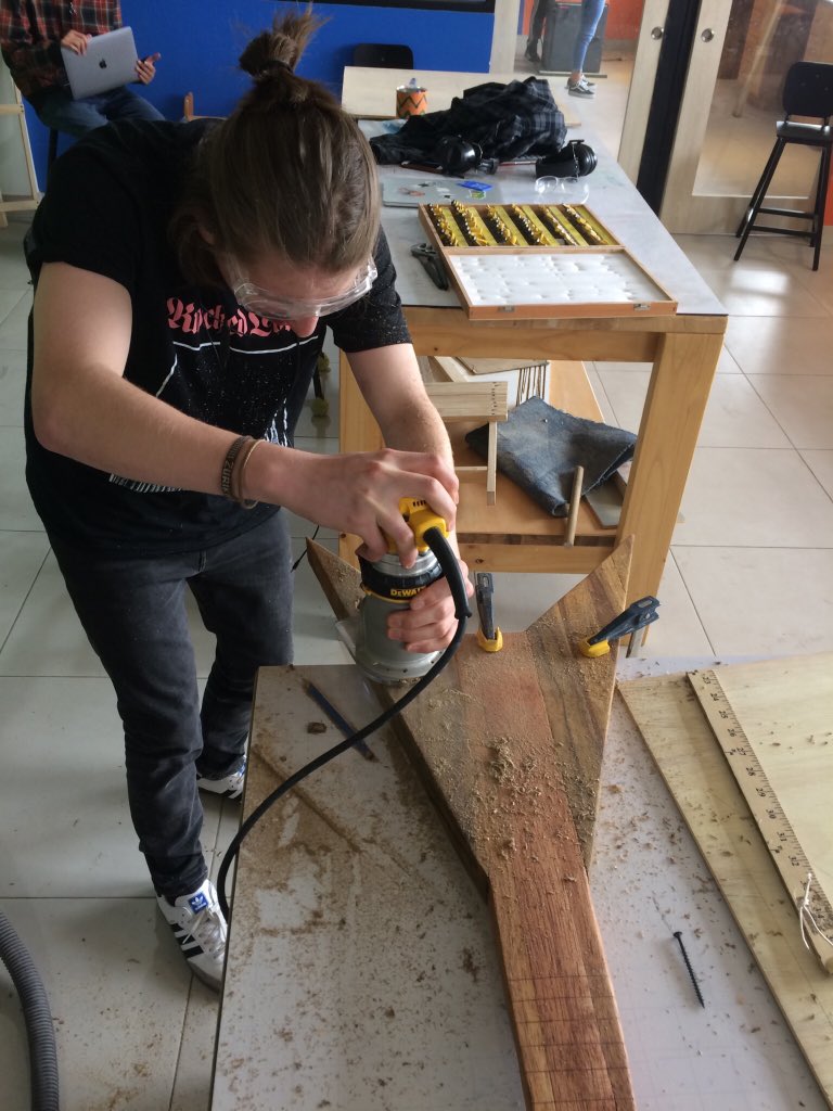 EnglehartJordan's tweet photo. A couple of my HS Design Tech students built themselves a Flying V bass guitar this semester!  #ACmakerspace @acotopaxi @xpx_wav https://t.co/IpyJpKKjym