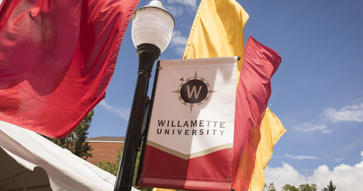 WillametteAlum's tweet image. Thanks for coming home to Willamette for Alumni Reunion Weekend! Be sure to save the date for next year&apos;s reunion: June 18-21, 2020. #WUARW19 #WUARW20 #willamette_u