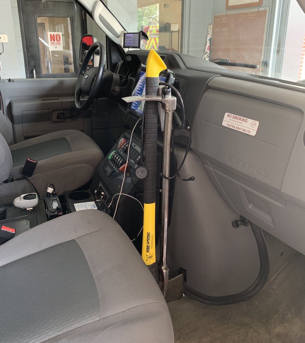 Vfiretraining's tweet photo. Assigned to the ambulance this rotation....I had to find a good place to hang my stethoscope ๐คท๐ปโโ๏ธ ๐ฅ๐๐ https://t.co/Ln8Na9ykNE