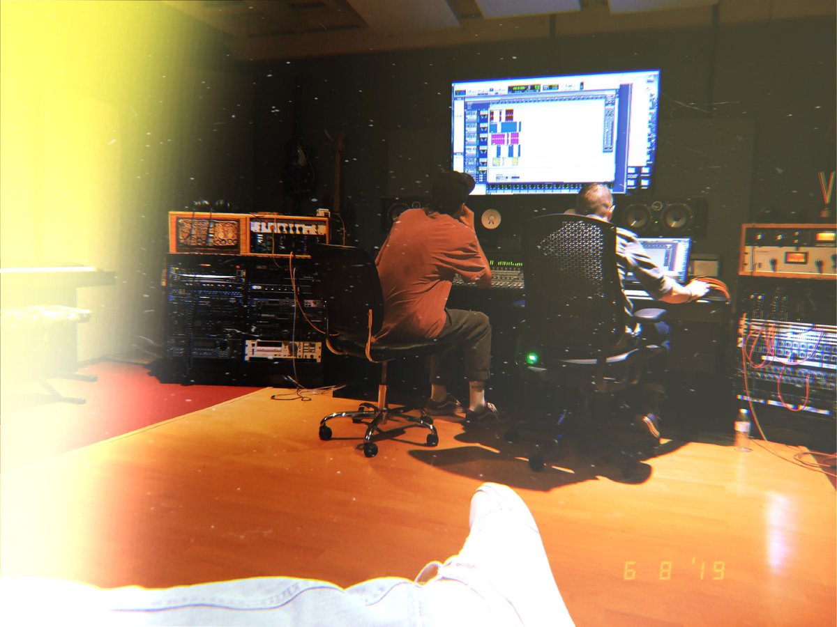 RealFreshSocks's tweet image. New music real soon 🤞