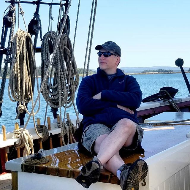 RoarLoudTravel's tweet photo. Happy anniversary to my love Frank today! I'm so lucky to have found such a great adventure partner. ๐
.
.
#anniversary #coupleswhotravel #MaineWindjammer #JERiggin #adventuretravel #boatmagic #mainething #thewaylifeshouldbe #mylove #sailingโต๏ธ #NewEโฆ https://t.co/VTRYxHIaDr https://t.co/Fo9uZpQ1Yn
