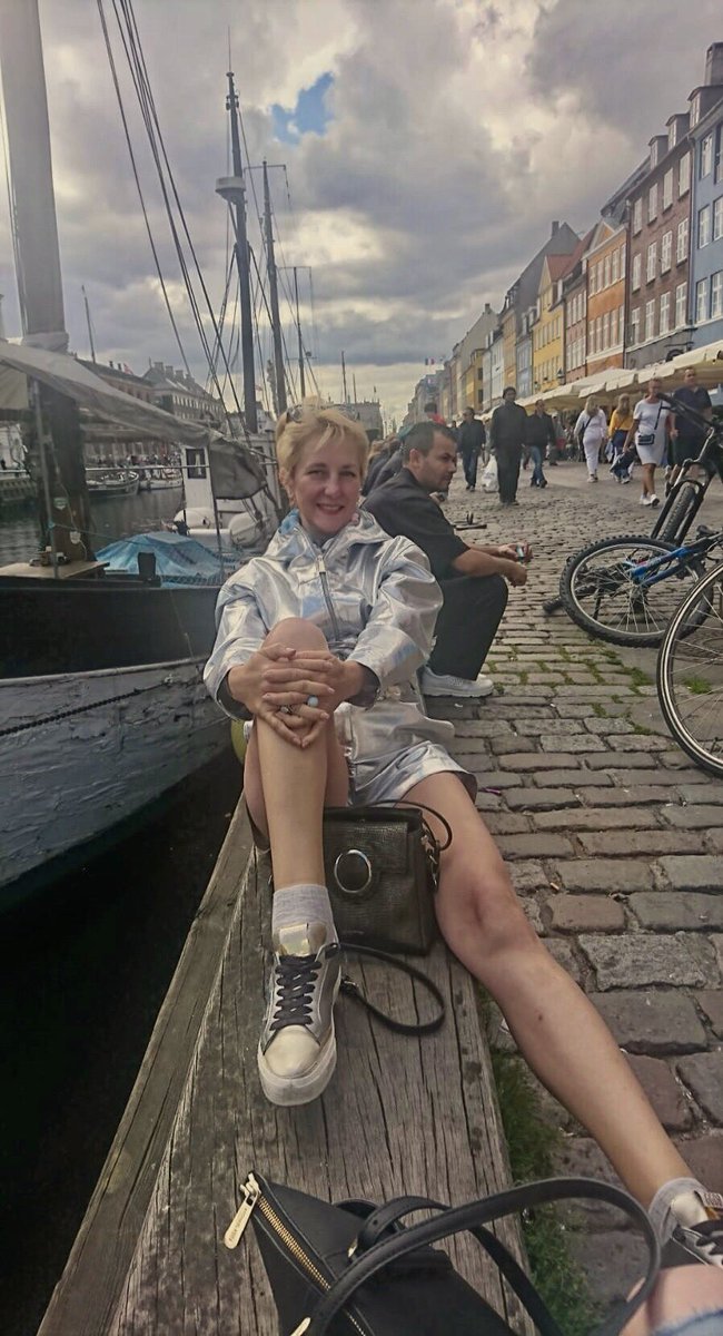 Filibegirl's tweet photo. #Nyhavn #København #Denmark https://t.co/0Q82qcqUKj